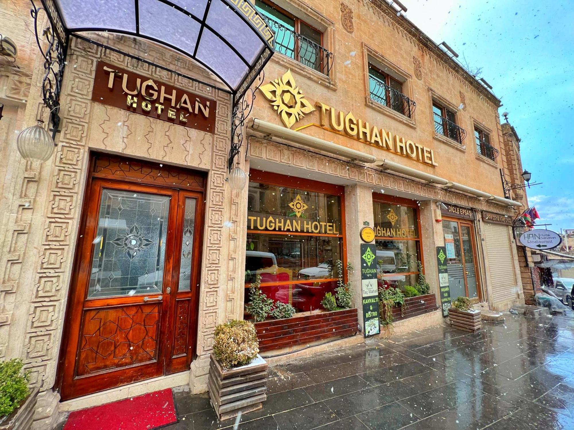 Tughan Hotel 马尔丁 外观 照片